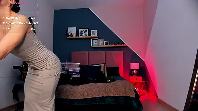 Luna_tagliaferri webcam