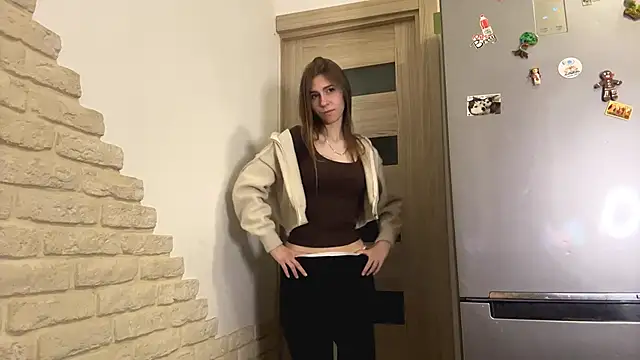 ZaraGuyette webcam