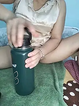 Zu_naa webcam