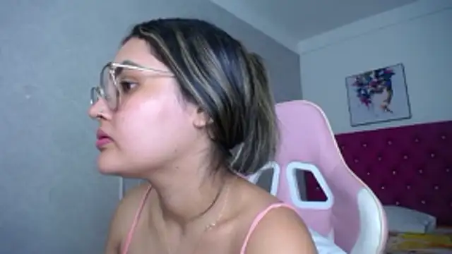 kathe-mills235 webcam