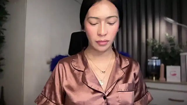 Jasmine_Elcock webcam