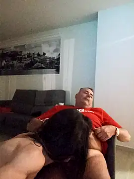 ambra84 - Ambra84's free webcam - UK Sex Cams