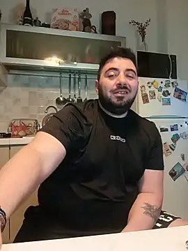 bear_skinny webcam