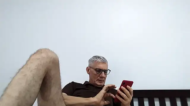 BIGUNCUTHARDCOCK webcam