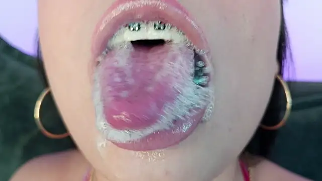 mia_roux1 webcam