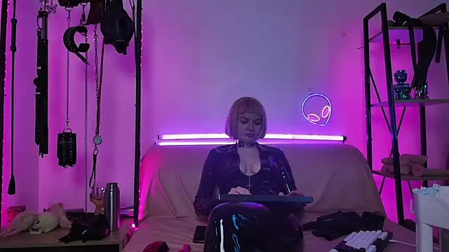 CyberXGoddess webcam