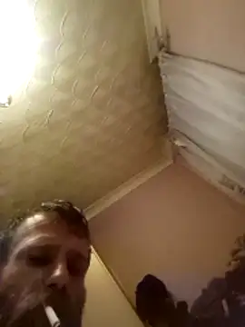 Hornynylonlad87 webcam