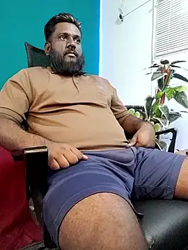 rayansmith_ (M young) - Rub and play with my  bulge