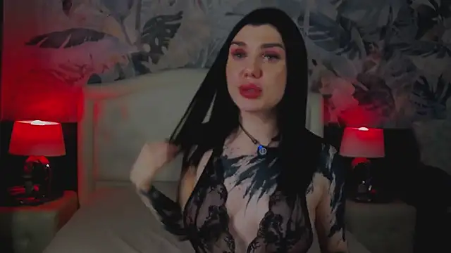 MaeveMoon webcam