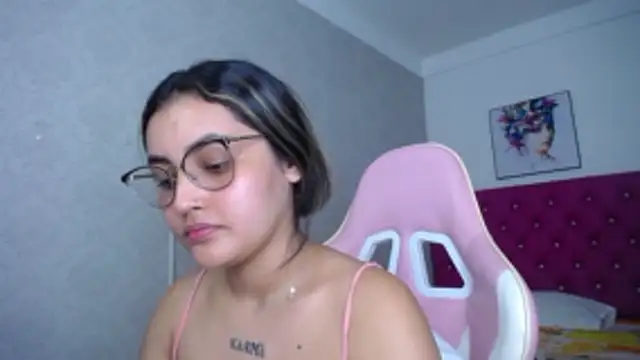 kathe-mills235 webcam