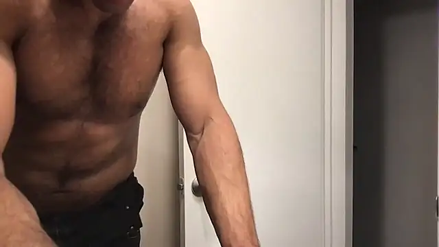 BigGuyMuscle webcam
