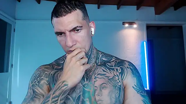Shane_Clay webcam