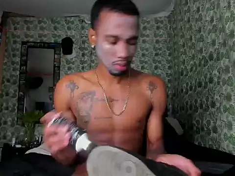 Kofi_exotic_2 webcam