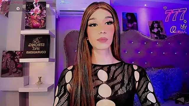 Megaan_Dolll webcam