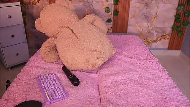zoey-fox webcam