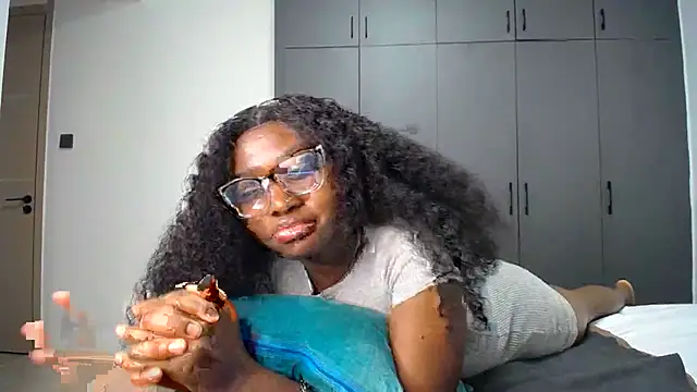 Pretty_Liya08 webcam