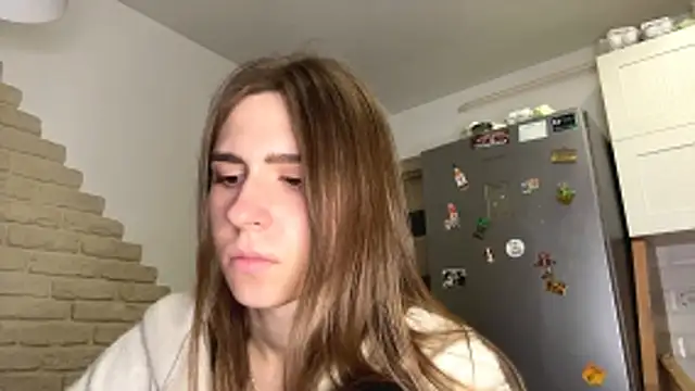 ZaraGuyette webcam