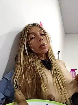 estrella_tasty webcam