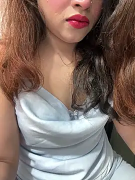 riya_sharma11 webcam