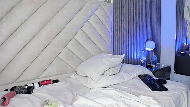 SarahRizof webcam