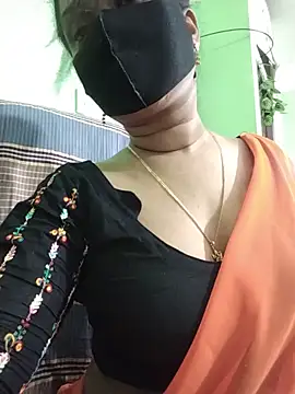 Idhika-Paul webcam