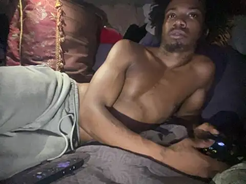 SlimeCrownzOut5 webcam