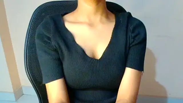 Chandani-Love webcam