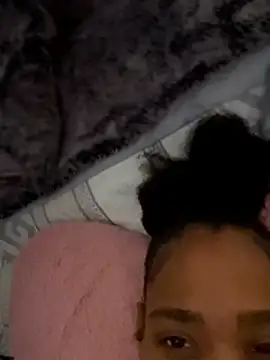 Cum2Charm webcam
