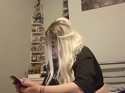 Sofialovee69 webcam