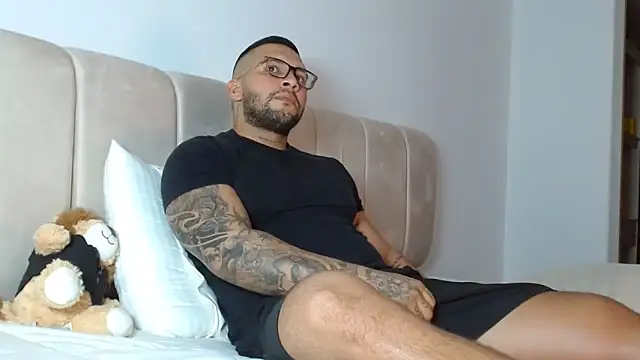 frank_myles webcam