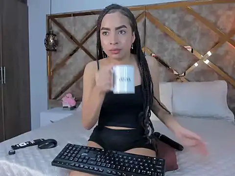 Lucia_jane webcam