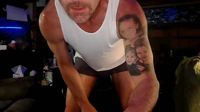 MISTERANDDEMI webcam