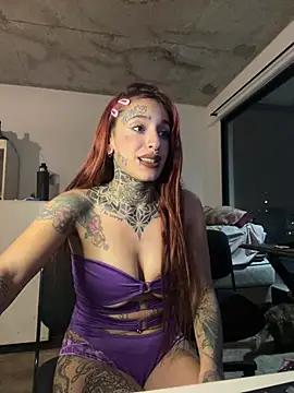 julie-blair webcam