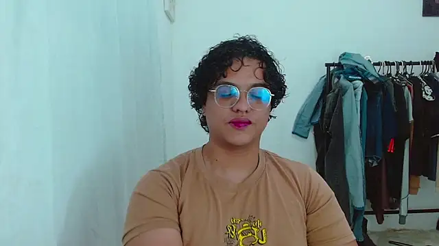 Diane_exotic webcam