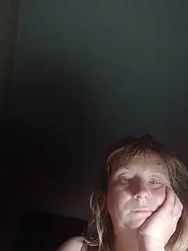 MikkiLove777 webcam