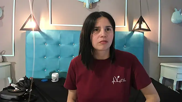 Cata_black webcam