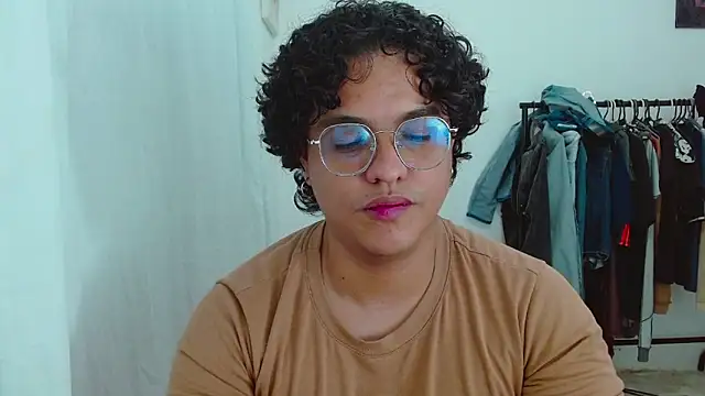 Diane_exotic webcam