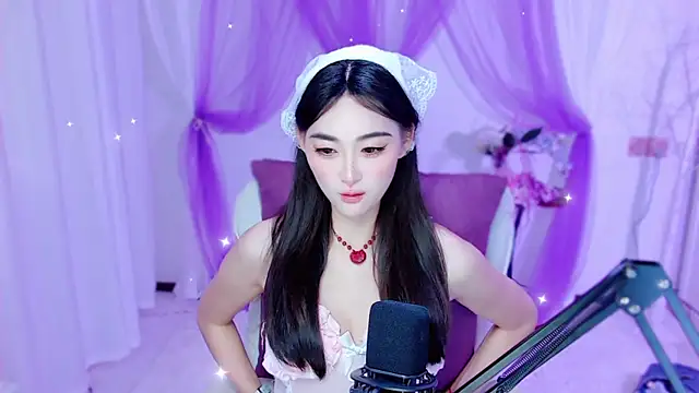 Tili_Lucky webcam