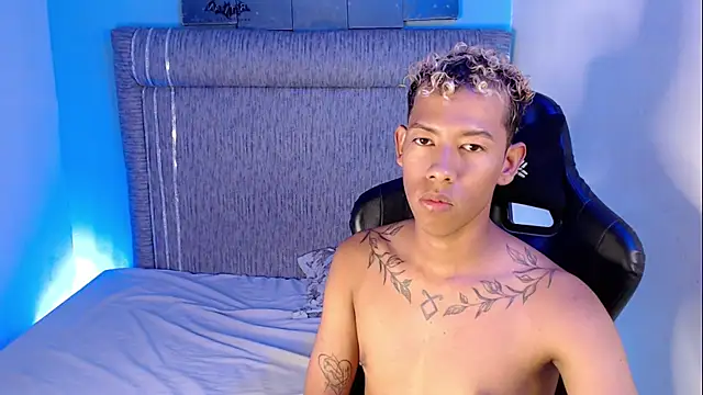 Taylerr_18 webcam