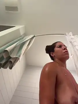 Bigbuttbrooklynn webcam