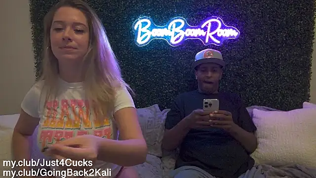 boomboomr00m live sex cam