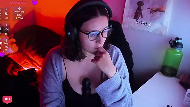 bonnie_moon_ webcam