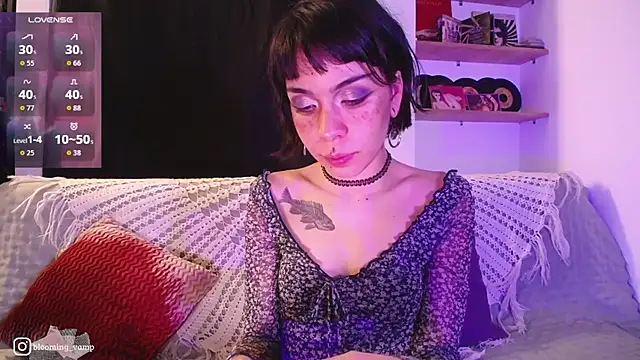 dark__nymph webcam