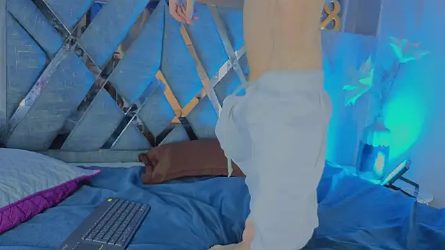 nova_salvatore webcam