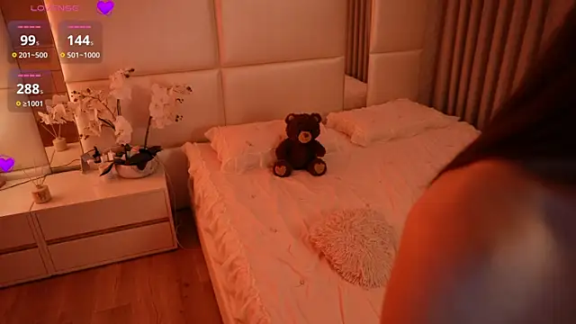 Lilly_Colins webcam