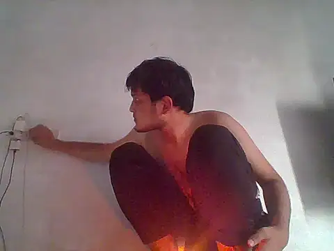 Intruder98 webcam