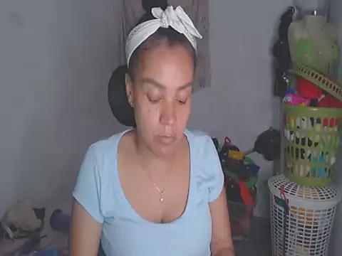 shayna_cute webcam