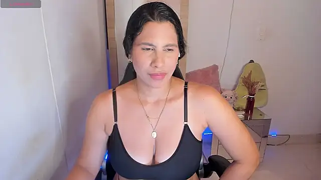 hellensexy webcam