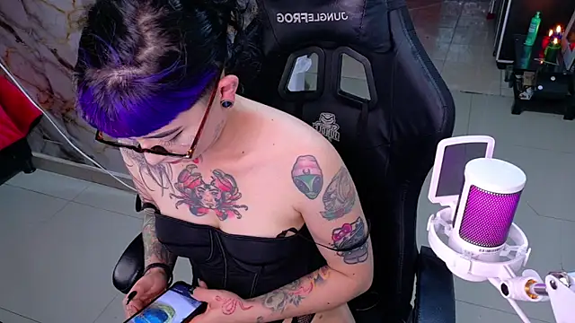 nova_kitttyy webcam