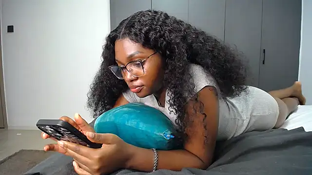 Pretty_Liya08 webcam